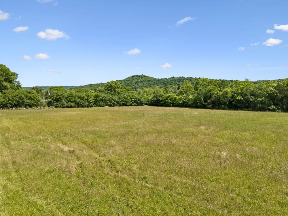 27 Clark Mill Rd Fayetteville, TN 37334