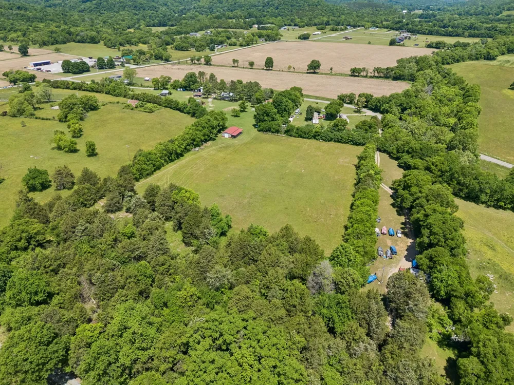 27 Clark Mill Rd Fayetteville, TN 37334