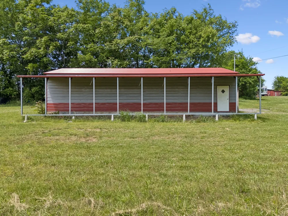27 Clark Mill Rd Fayetteville, TN 37334