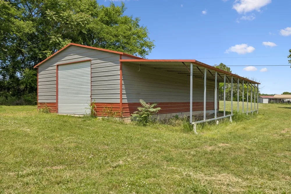 27 Clark Mill Rd Fayetteville, TN 37334