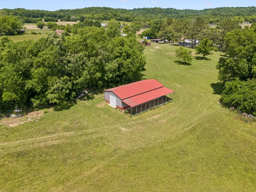 27 Clark Mill Rd Fayetteville, TN 37334
