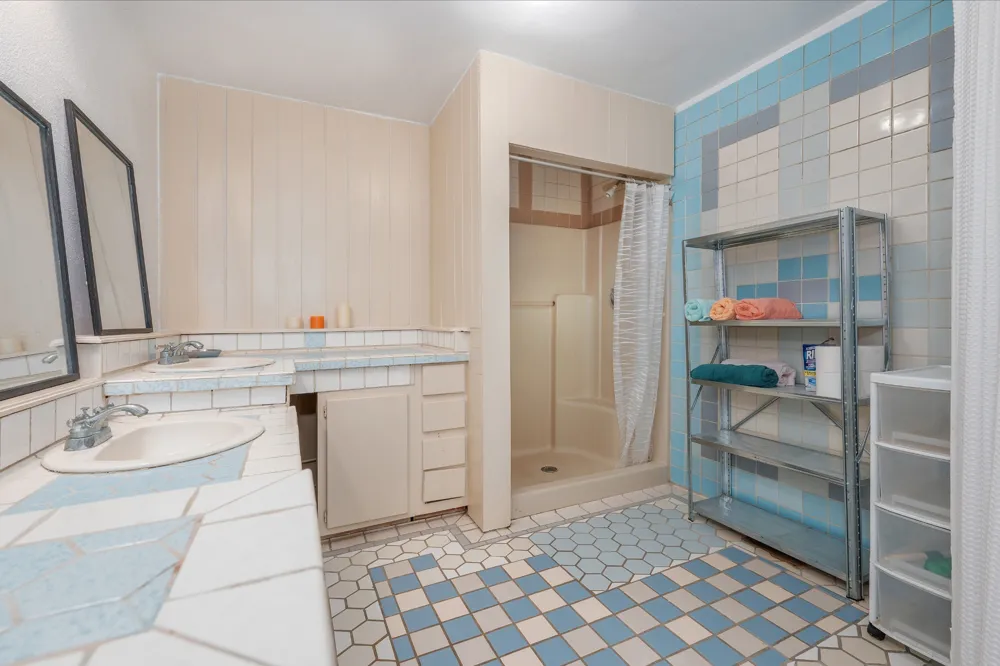 1791 Deer Creek Rd Linden, TN 37096