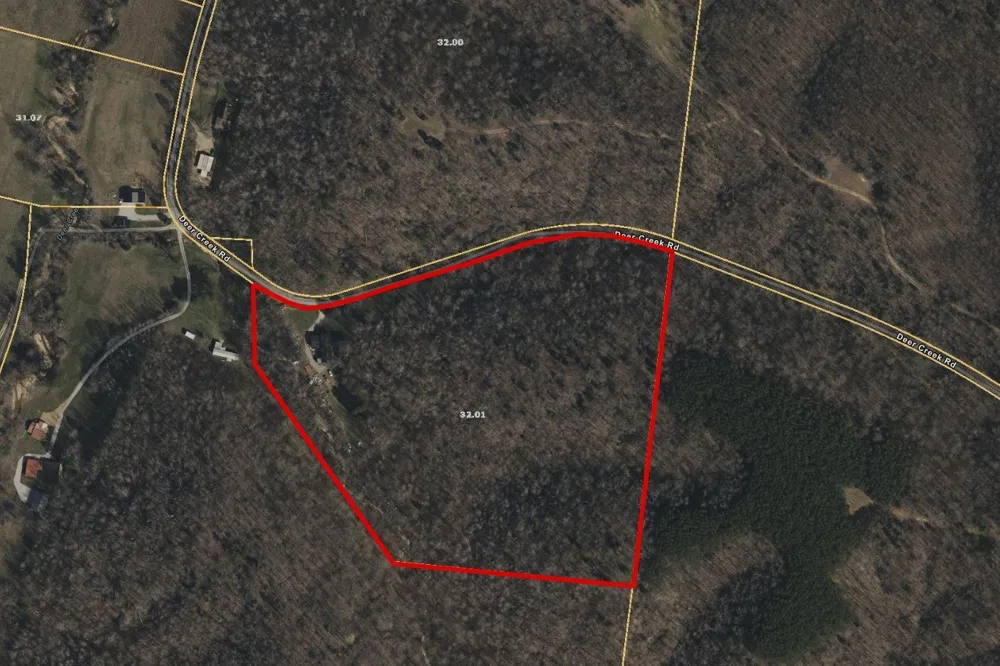 1791 Deer Creek Rd Linden, TN 37096