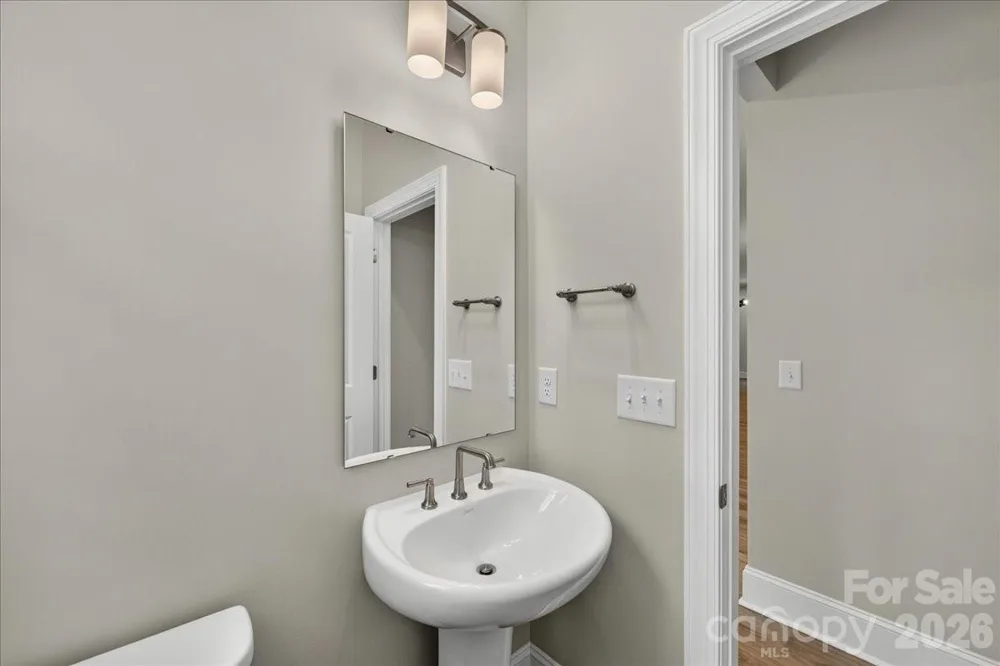 232 Old Town Village Road Waxhaw, NC 28173