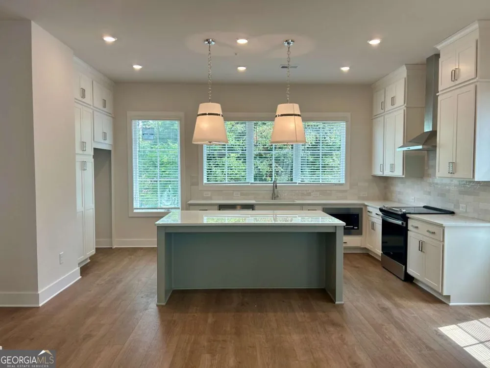 2652 Mackintosh CT Brookhaven, GA 30319