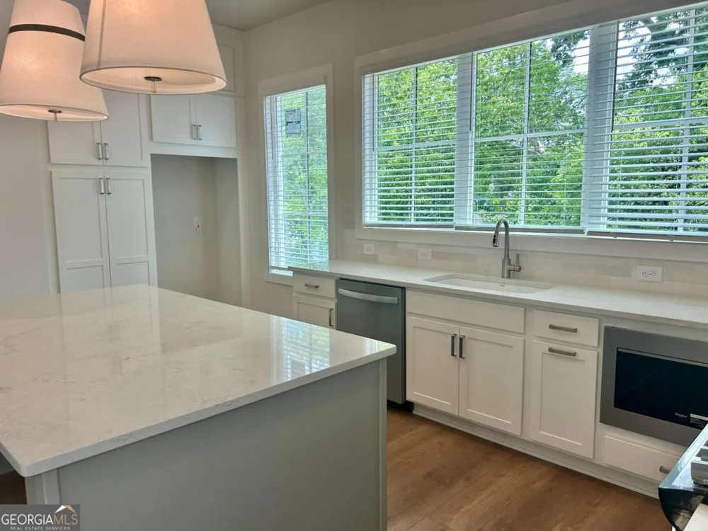 2652 Mackintosh CT Brookhaven, GA 30319