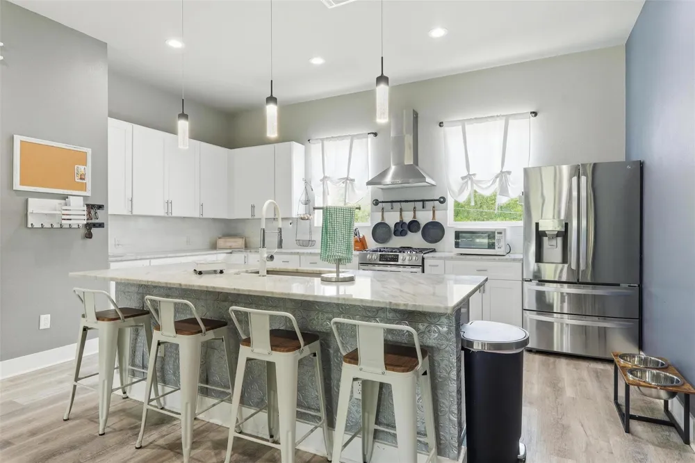 613 Oakdale Street La Porte, TX 77571