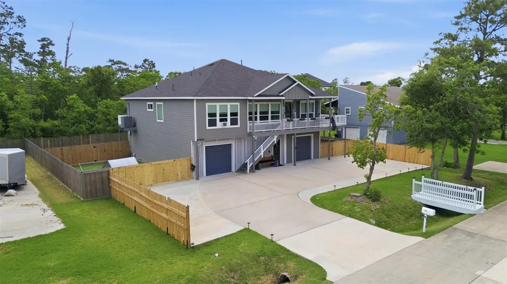 613 Oakdale Street La Porte, TX 77571