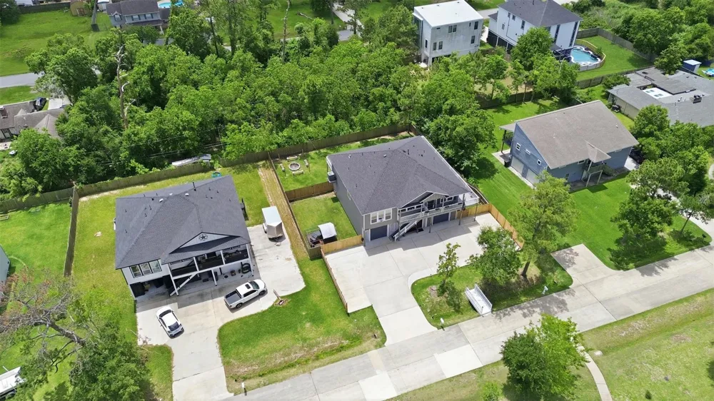 613 Oakdale Street La Porte, TX 77571