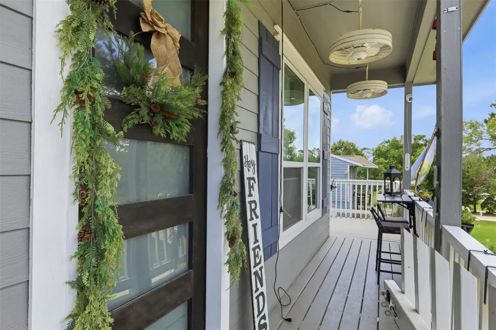 613 Oakdale Street La Porte, TX 77571