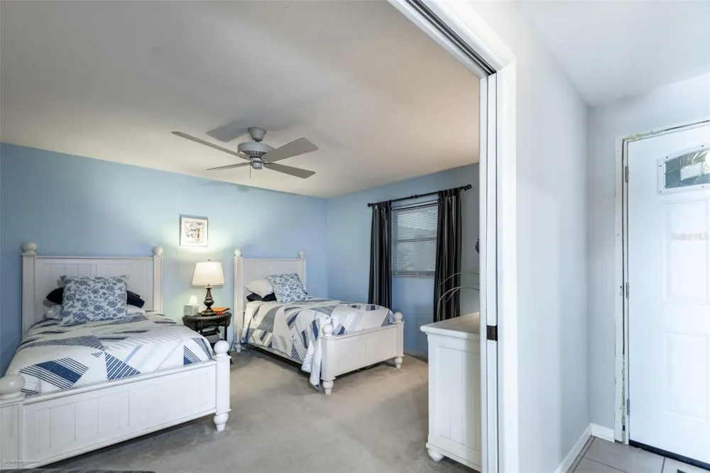 1477 PARK BEACH CIRCLE #11 Punta Gorda, FL 33950