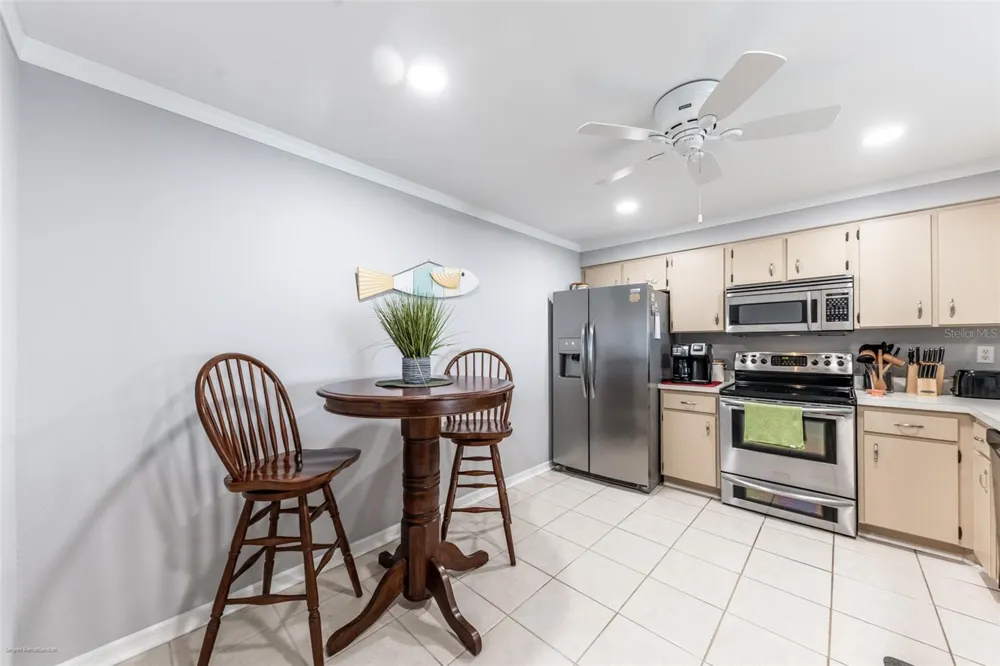 1477 PARK BEACH CIRCLE #11 Punta Gorda, FL 33950