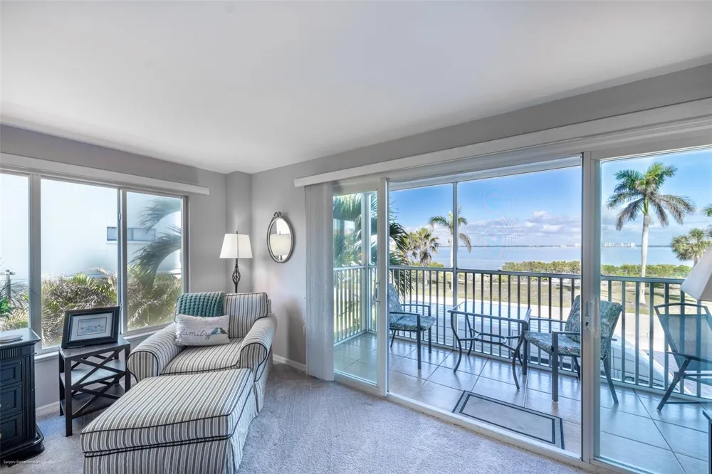1477 PARK BEACH CIRCLE #11 Punta Gorda, FL 33950