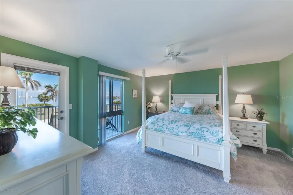 1477 PARK BEACH CIRCLE #11 Punta Gorda, FL 33950