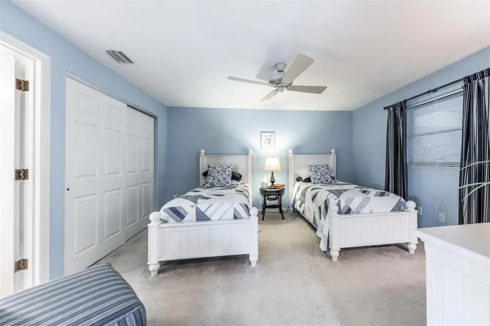 1477 PARK BEACH CIRCLE #11 Punta Gorda, FL 33950
