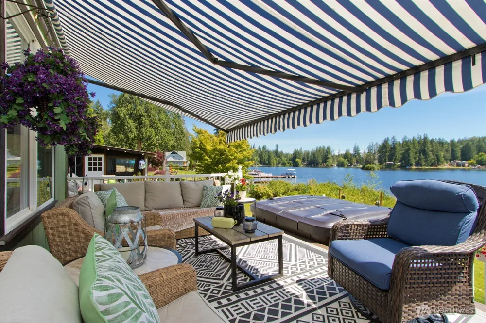32421 Whitman Lake Drive E Graham, WA 98338
