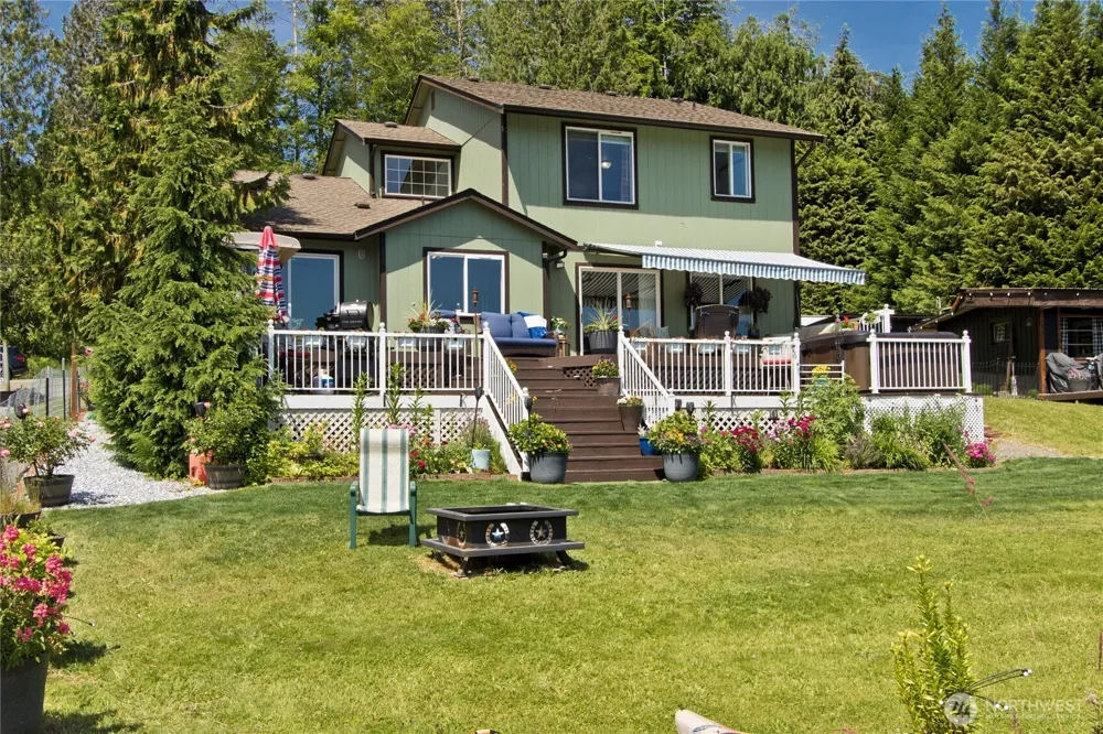 32421 Whitman Lake Drive E Graham, WA 98338