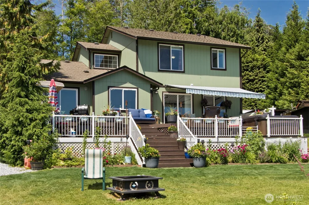 32421 Whitman Lake Drive E Graham, WA 98338