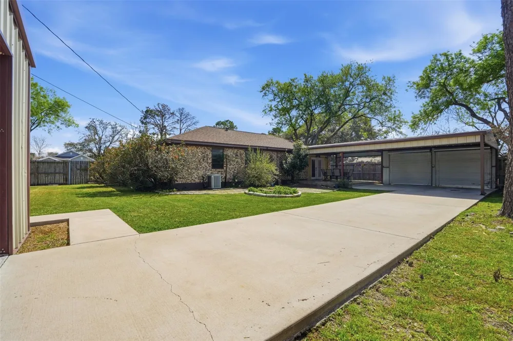 815 Wisconsin Street South Houston, TX 77587