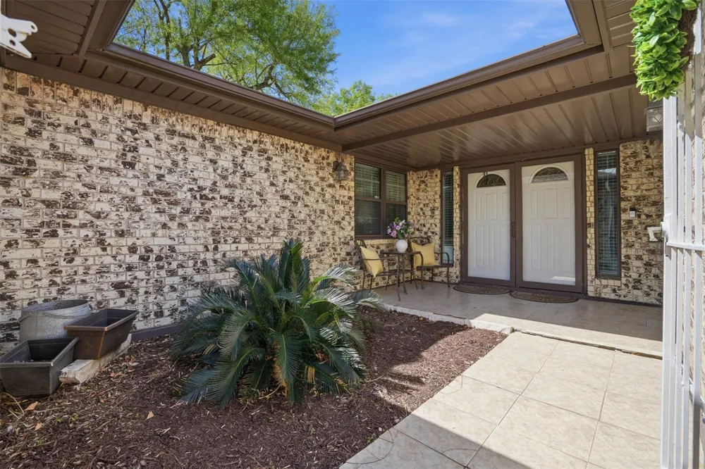 815 Wisconsin Street South Houston, TX 77587