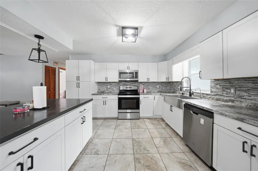 2798 SE LOVEJOY STREET Arcadia, FL 34266