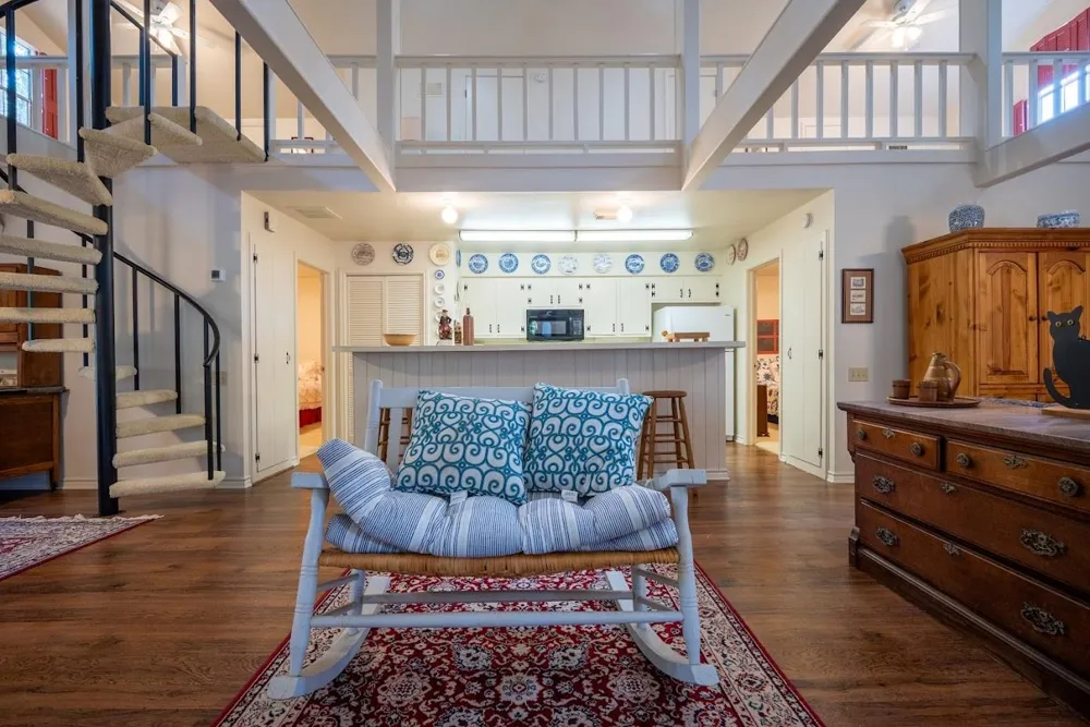 565 Timber Bay Drive Trinity, TX 75862