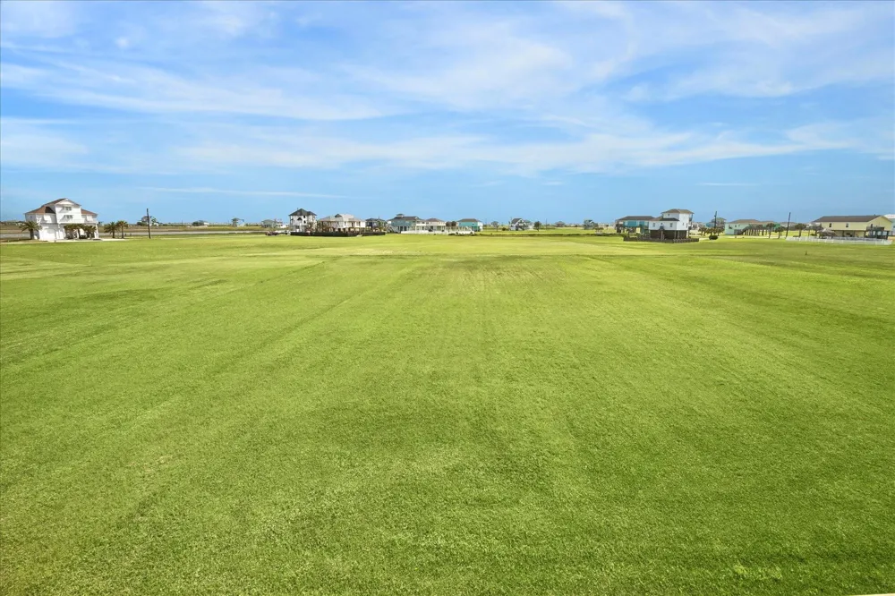 3811 Kiva Road Galveston, TX 77554