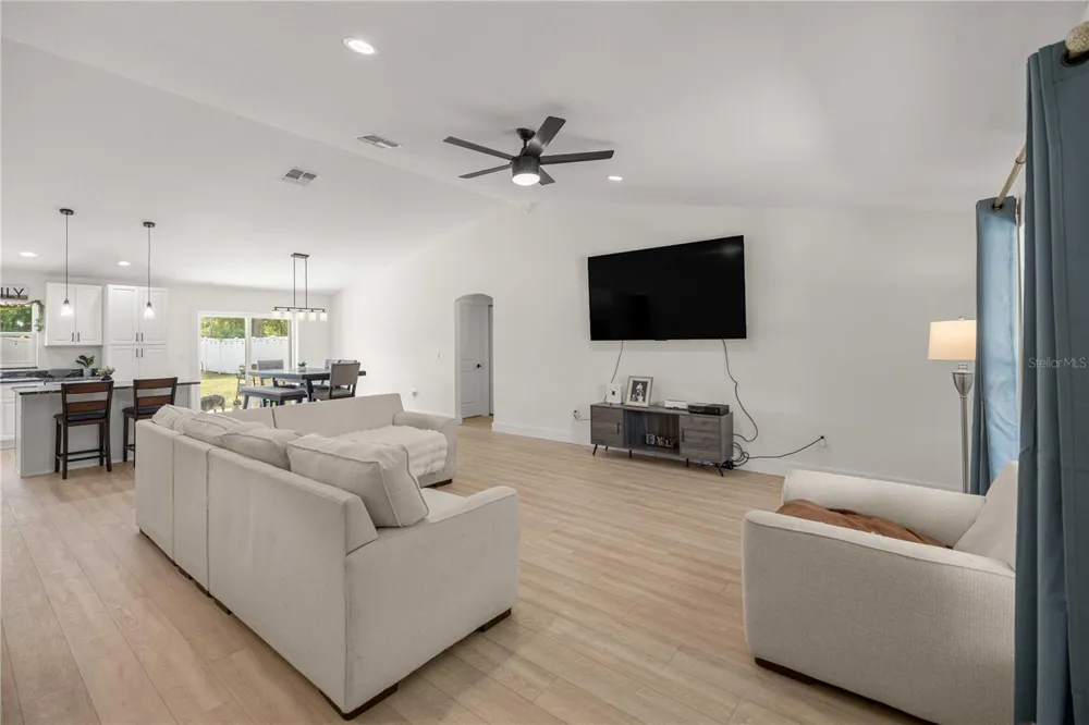 6962 SE 124TH STREET Belleview, FL 34420