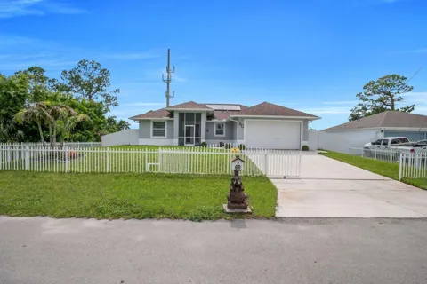 60 FLOYD AVENUE S