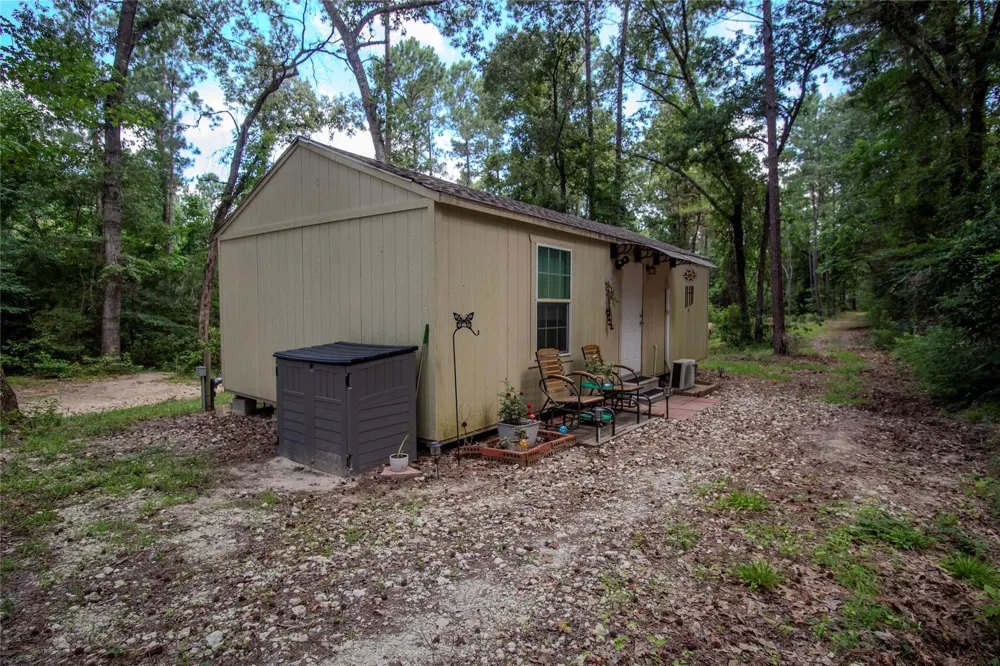 14285 S State Highway 19 Elkhart, TX 75839