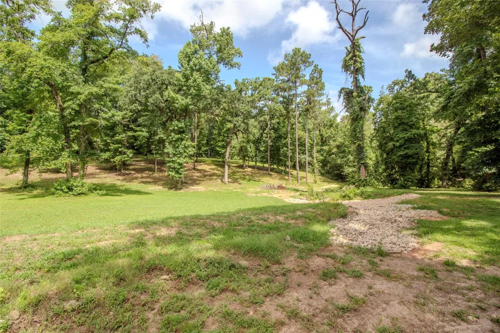 14285 S State Highway 19 Elkhart, TX 75839