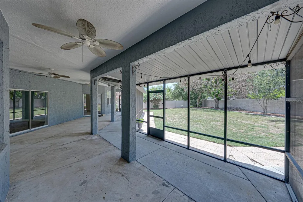 1113 SUGARTREE DRIVE Lakeland, FL 33813