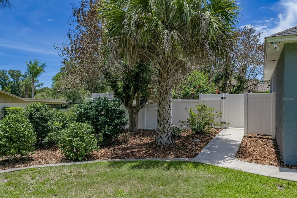 1113 SUGARTREE DRIVE Lakeland, FL 33813