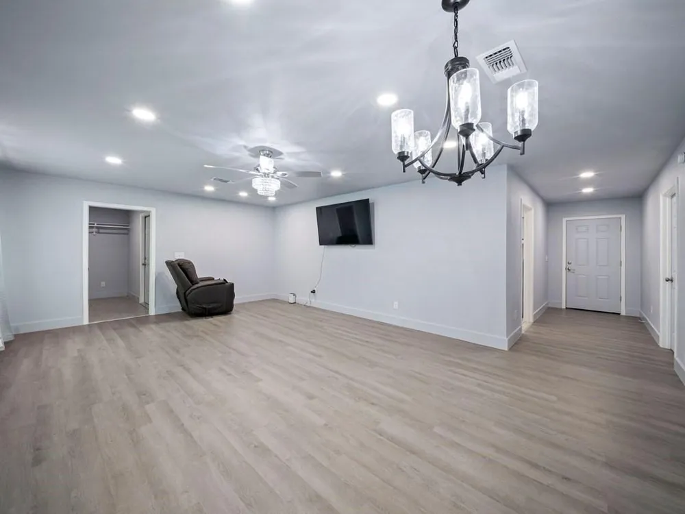 608 Hoo Hoo Avenue Lufkin, TX 75904