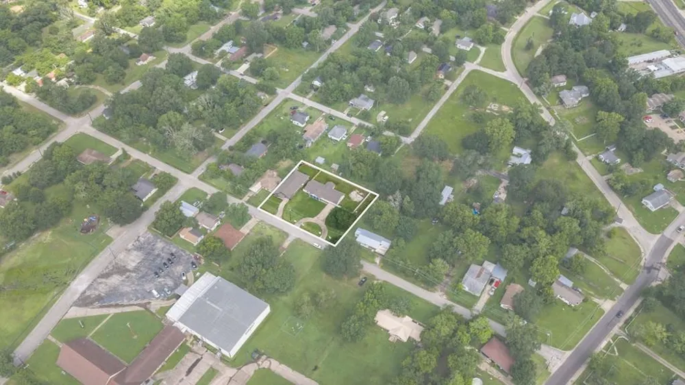 608 Hoo Hoo Avenue Lufkin, TX 75904