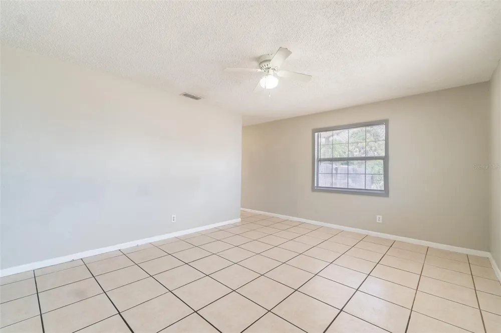 6001 CRESTRIDGE ROAD Tampa, FL 33634