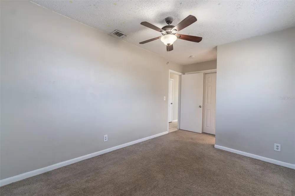 6001 CRESTRIDGE ROAD Tampa, FL 33634
