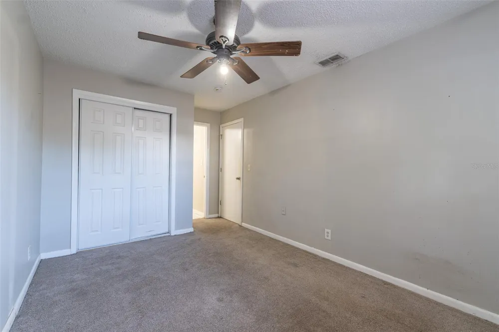 6001 CRESTRIDGE ROAD Tampa, FL 33634