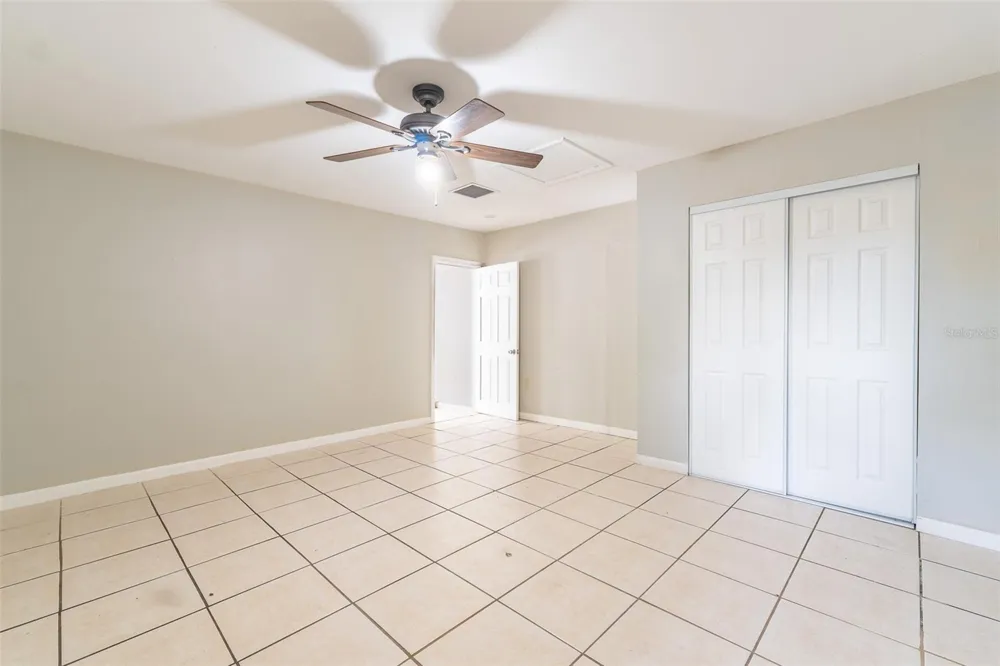 6001 CRESTRIDGE ROAD Tampa, FL 33634