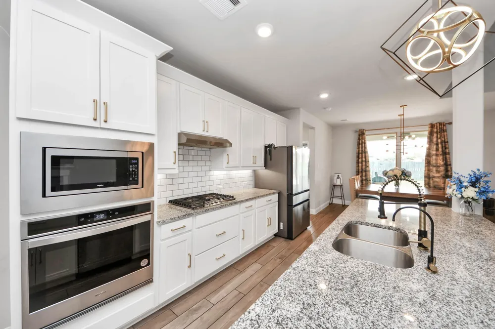 2226 Clements Shore Lane La Porte, TX 77571