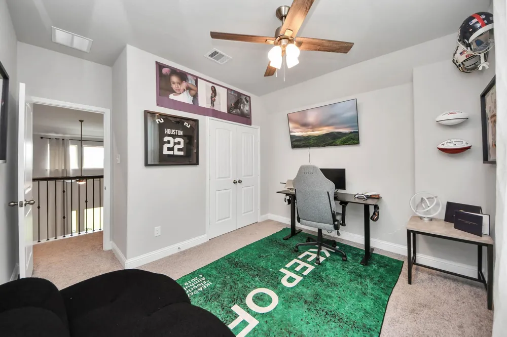 2226 Clements Shore Lane La Porte, TX 77571