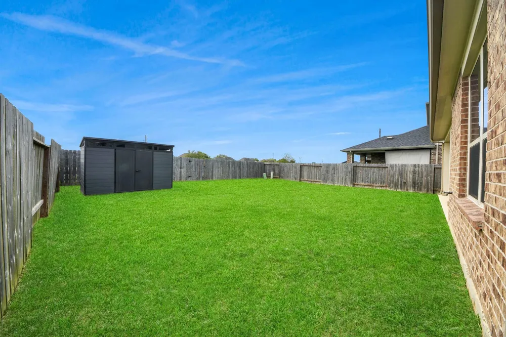 2226 Clements Shore Lane La Porte, TX 77571