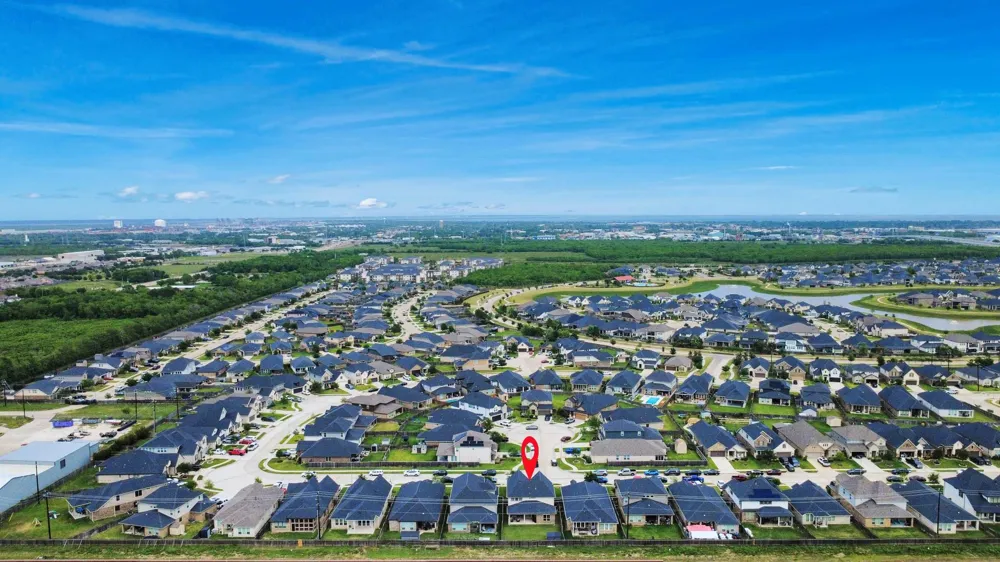 2226 Clements Shore Lane La Porte, TX 77571