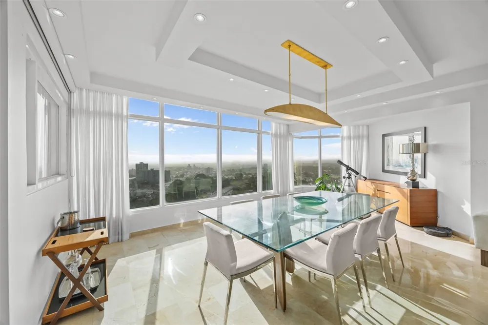 14 RD 833, LA CIMA #PH 1901 Guaynabo, PR 00969