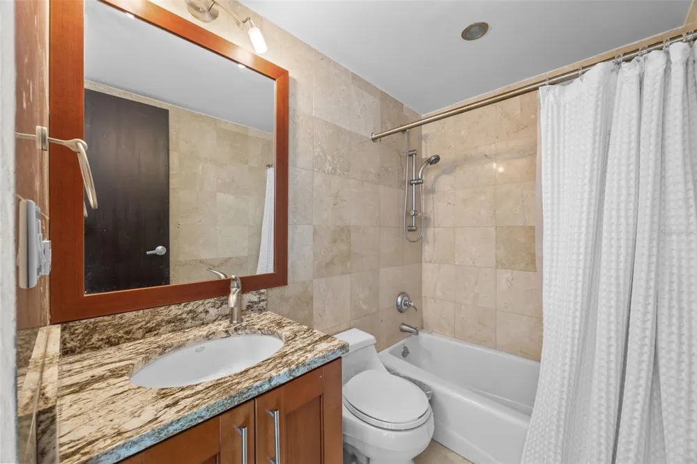 14 RD 833, LA CIMA #PH 1901 Guaynabo, PR 00969