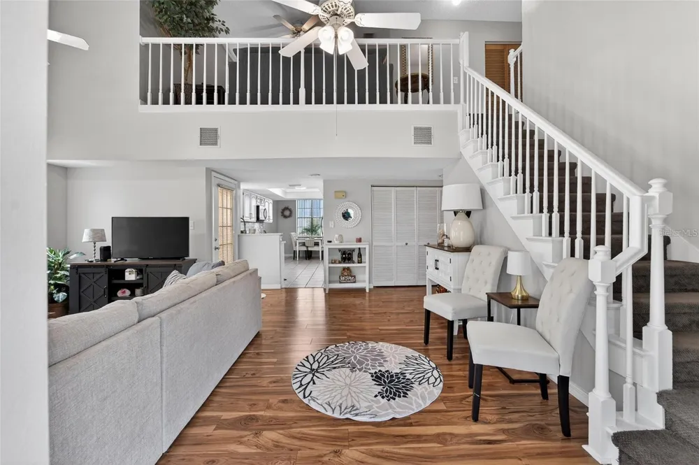 3612 PINE KNOT DRIVE Valrico, FL 33596