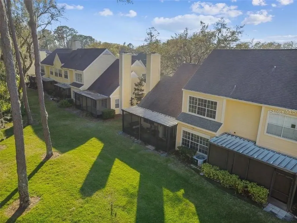 3612 PINE KNOT DRIVE Valrico, FL 33596
