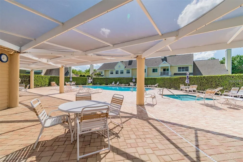 3612 PINE KNOT DRIVE Valrico, FL 33596