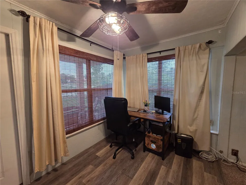124 E F ST Frostproof, FL 33843