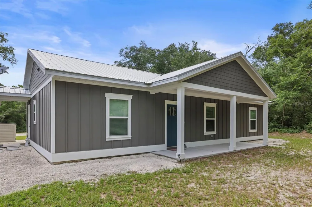 7218 SOUTHEAST AVENUE Webster, FL 33597